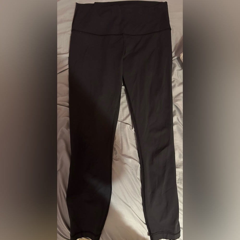 Black Lulu lemon align leggings